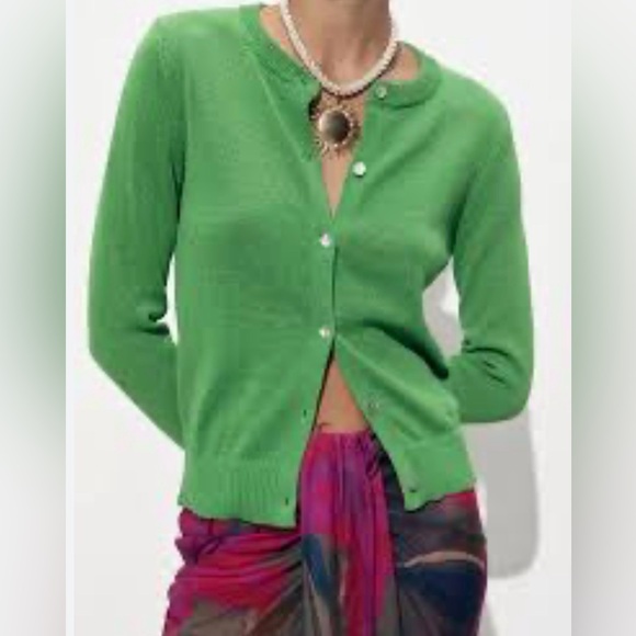 Zara Sweaters - NWOT Zara Vibrant Spring Green Cardigan